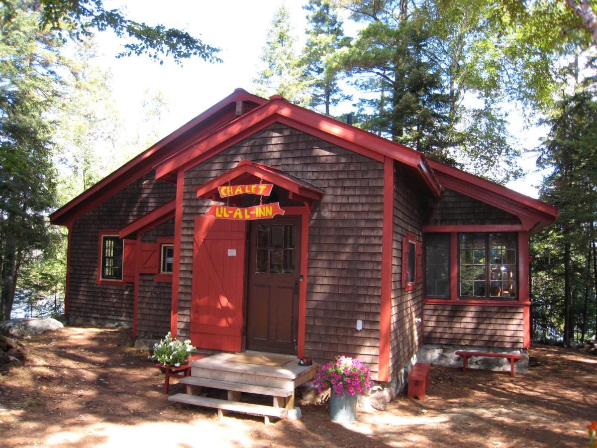 Les Chalets Du Lac Grenier Chertsey Exterior photo